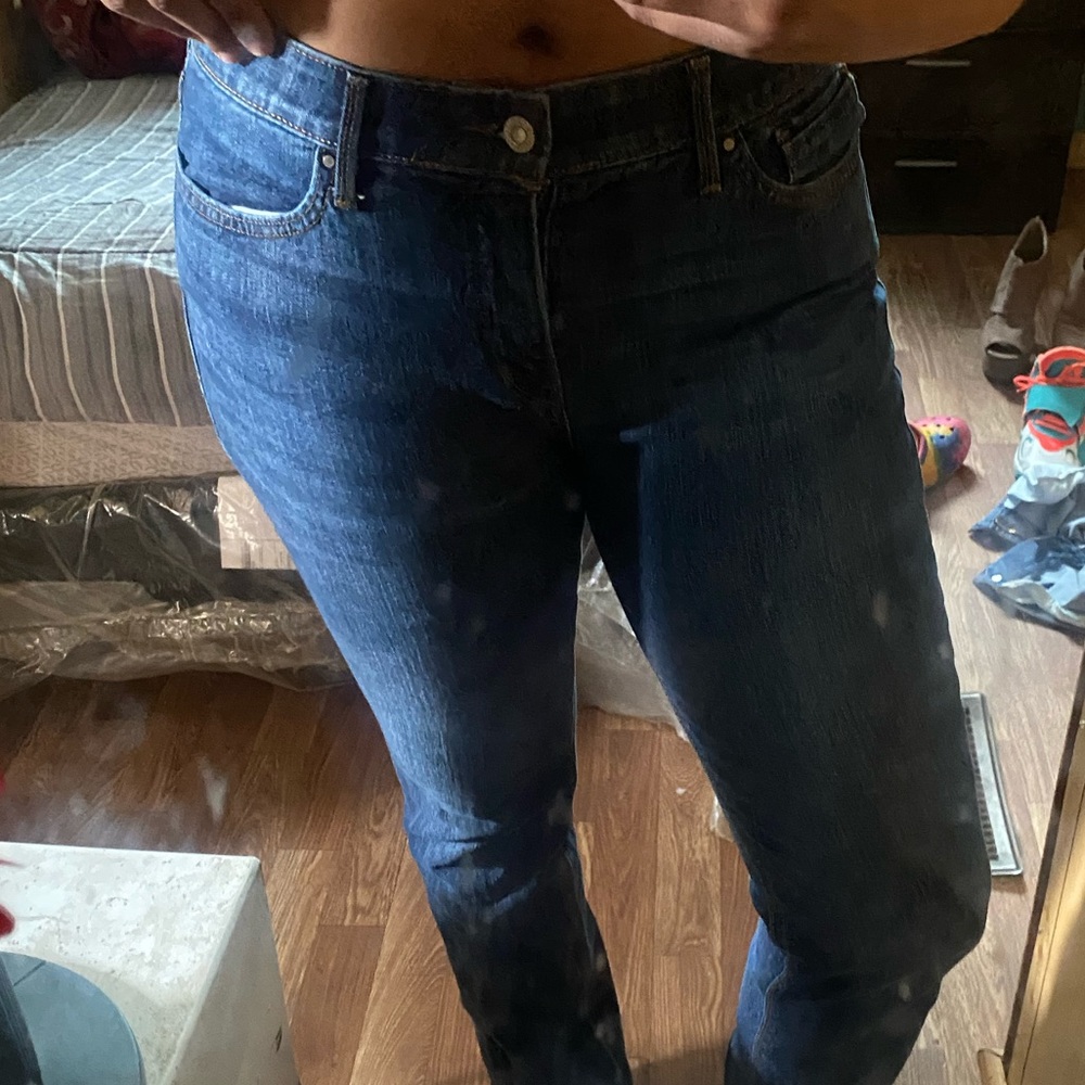 Perfect levies - Picture 3 of 3